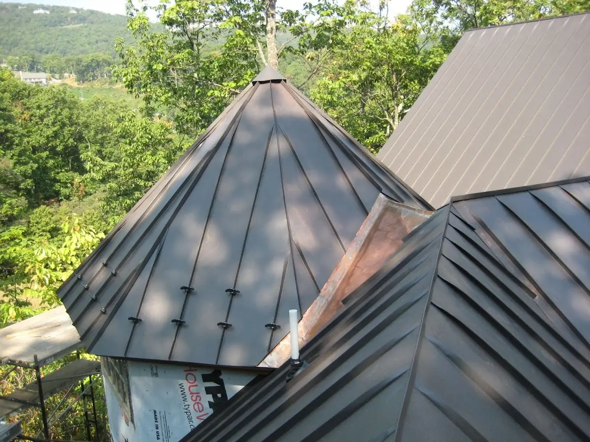 Professional Shingle Replacement & Repair by Craftsman Roofing in South Central
